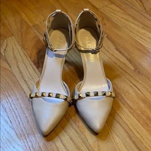 Aldo nude heals with studs
